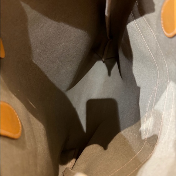 Gucci Beige Tote with Yellow and Green-Red Stripe - Picture 7 of 9